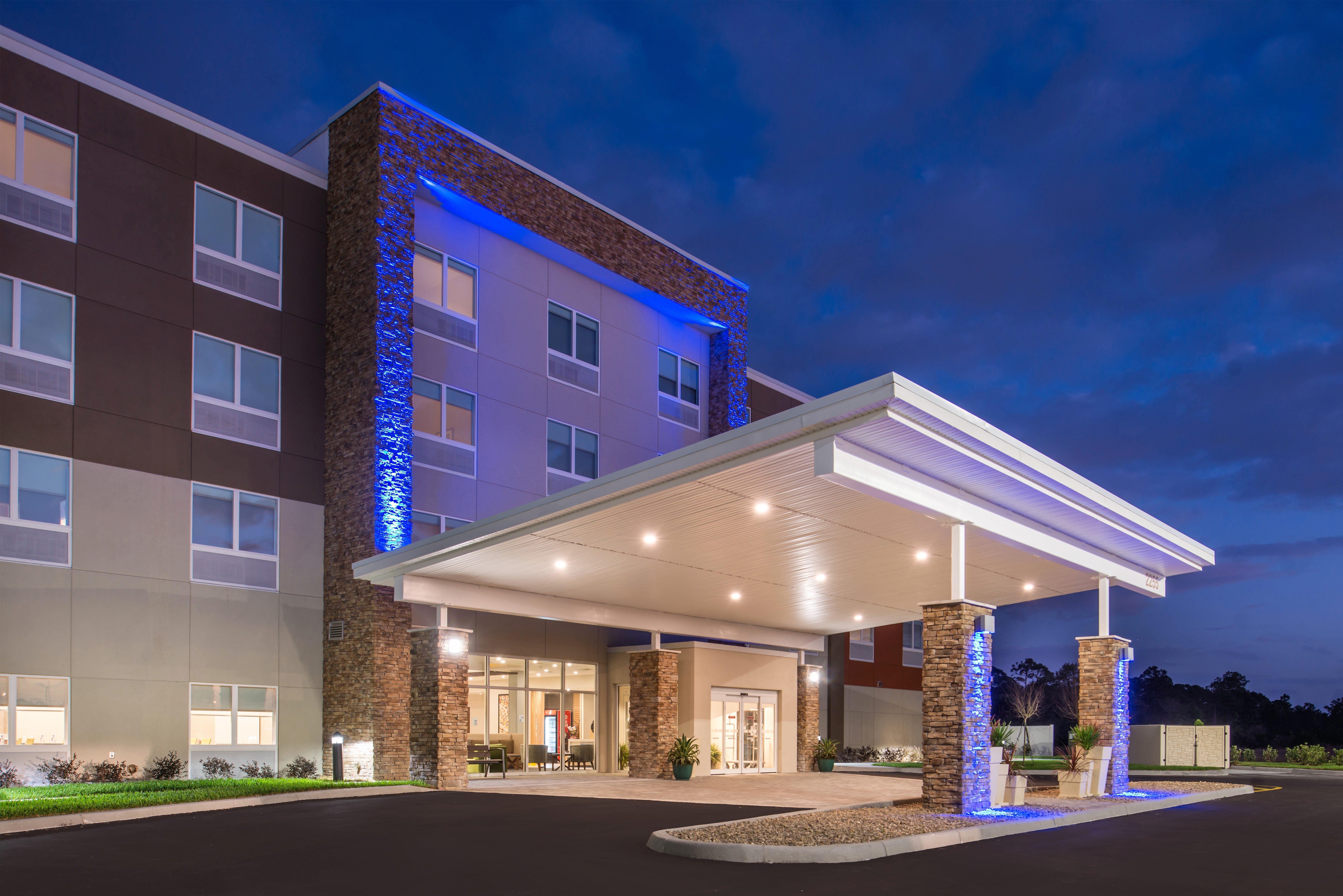 Holiday Inn Express Melbourne West By Ihg West Melbourne Dış mekan fotoğraf